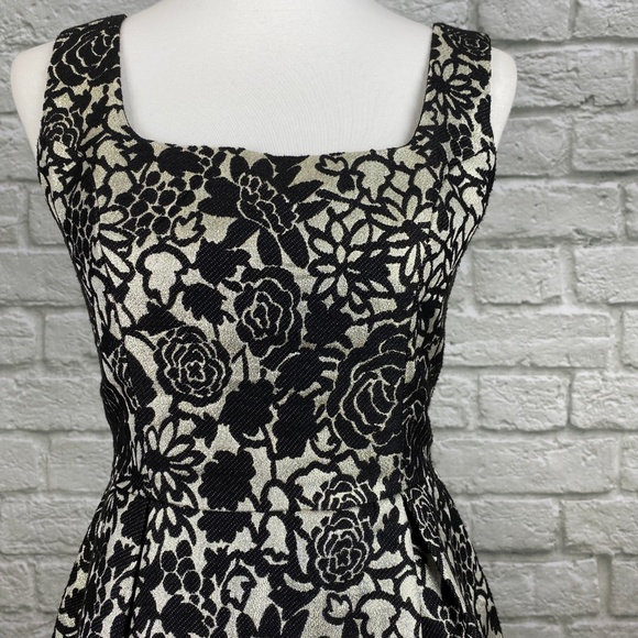 Francesca's Metallic Floral Cocktail Dress - Picture 2 of 6